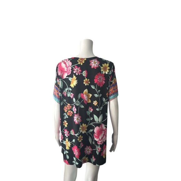 NWT $115 Johnny Was Lookout Favorite Short Sleeve Crewneck Swing Tee Size 1X - Picture 5 of 9